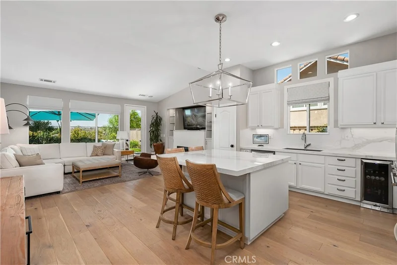 34193 Camelina Street photo 2