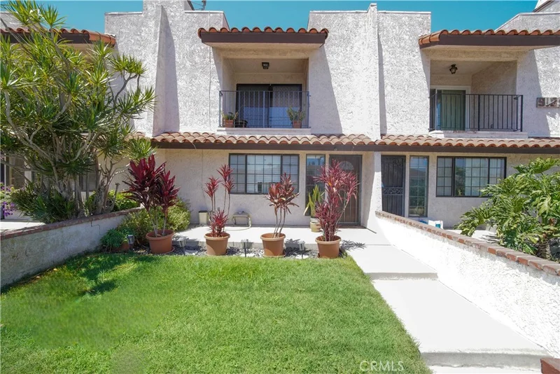 Photo 2 of 9133 Ramona Street 2