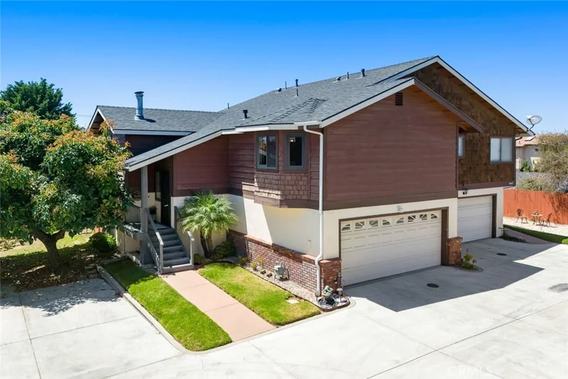1641 Saratoga Avenue