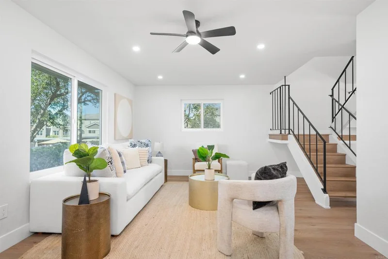 7827 Rancho Fanita Drive A, Santee, CA 92071