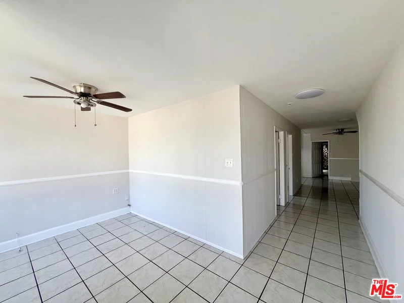 3260 E 4th Street photo 2