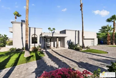 2300 N Vista Drive photo 2