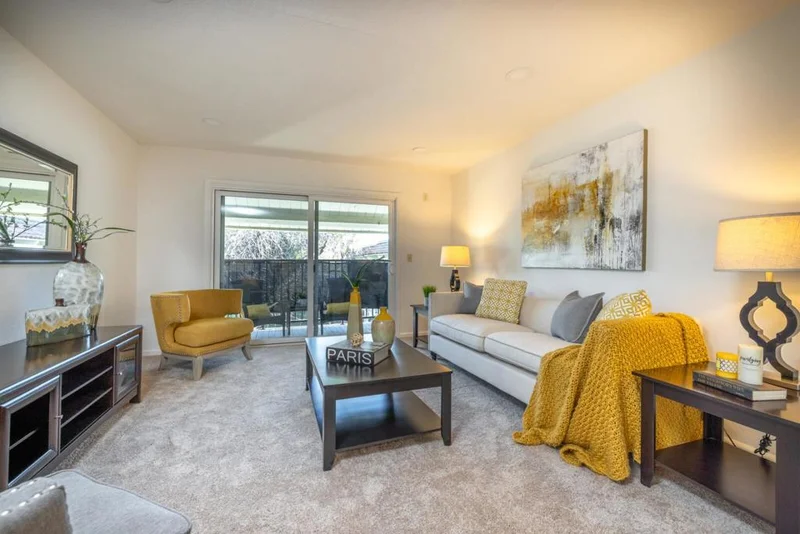 Photo 2 of 1730 Halford Avenue 355