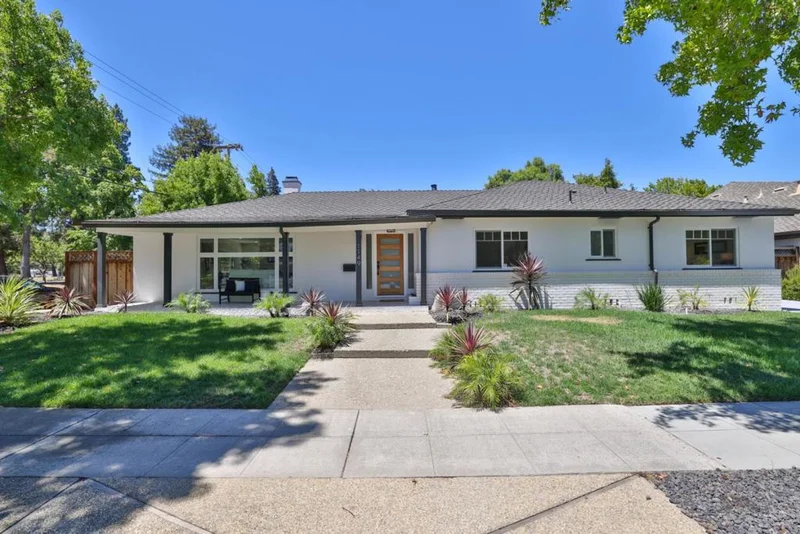 1149 S Daniel Way