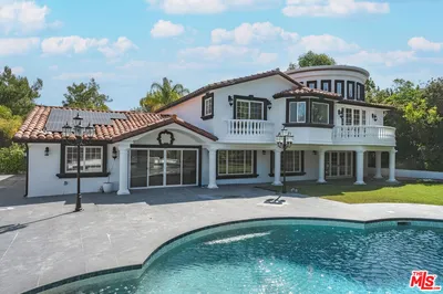 3856 Vista Linda Drive