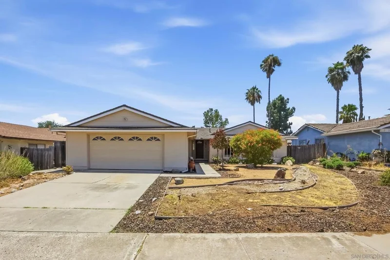 8817 Annandale, Santee, CA 92071