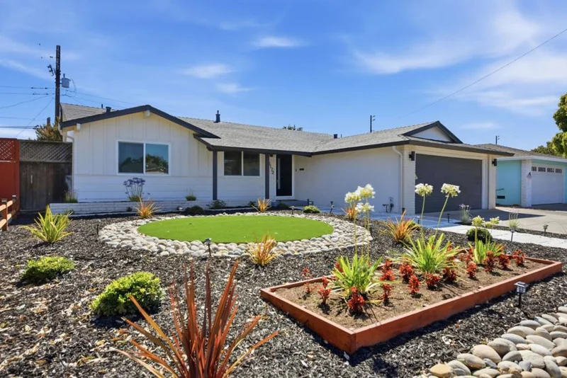 35172 Lancero Street photo 2