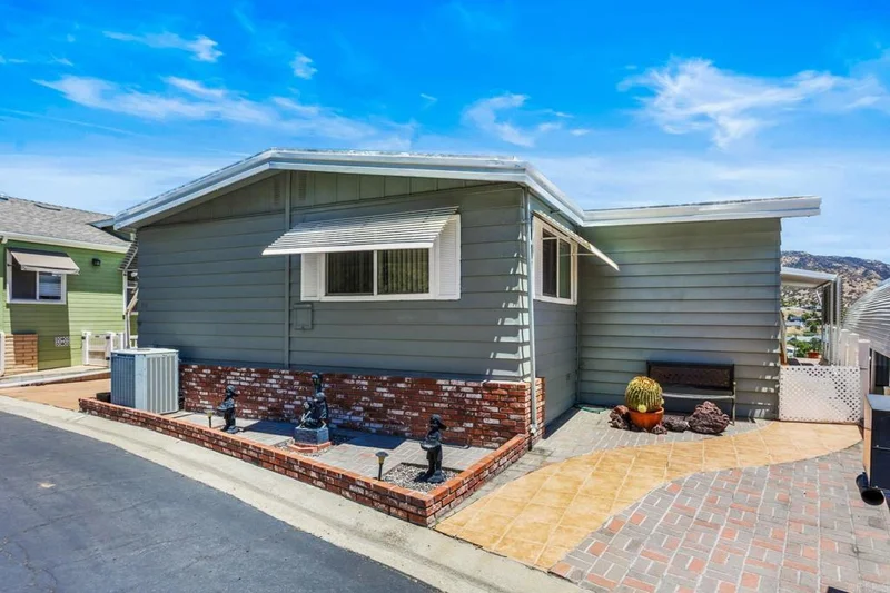 9500 Harritt Spc 190 photo 2