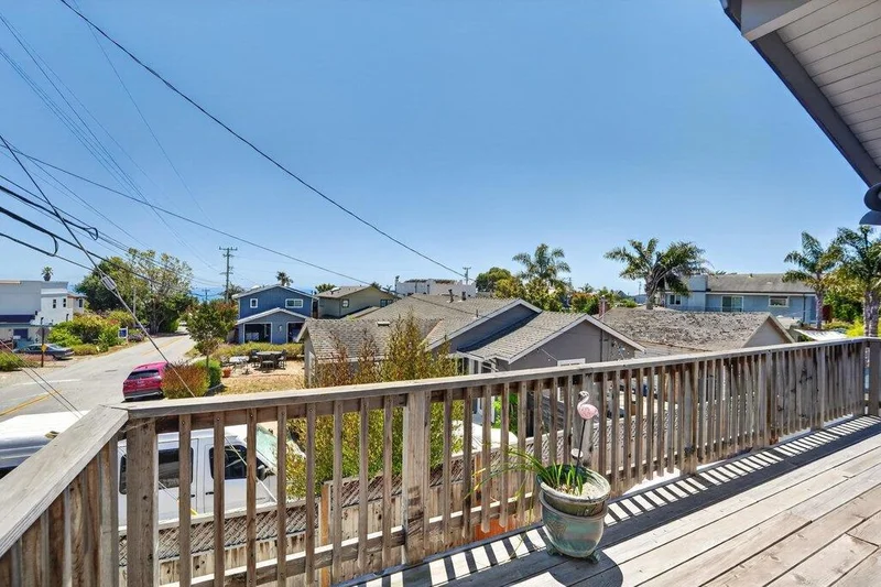 181 Mar Vista Drive photo 2