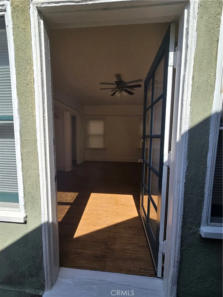 942 E 2nd 12.5 photo 2