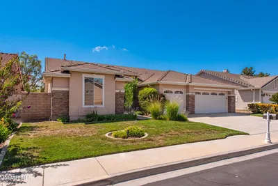141 Giant Oak Avenue