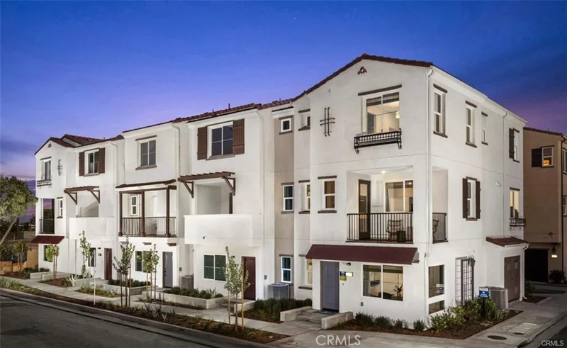 11448 Artesia