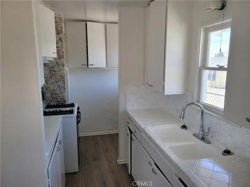 35163 Acacia Avenue photo 2