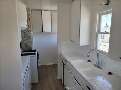 35163 Acacia Avenue photo 2