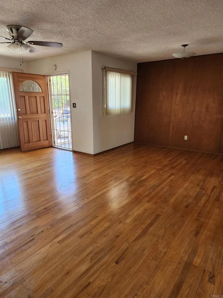 5415 Mary Lane Drive photo 2
