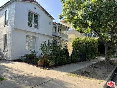 232 N La Peer Drive