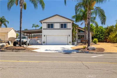 24218 Canyon Lake N photo 2