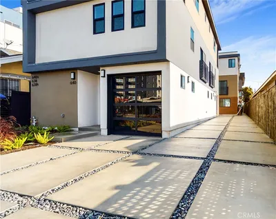 638 Serrano photo 2