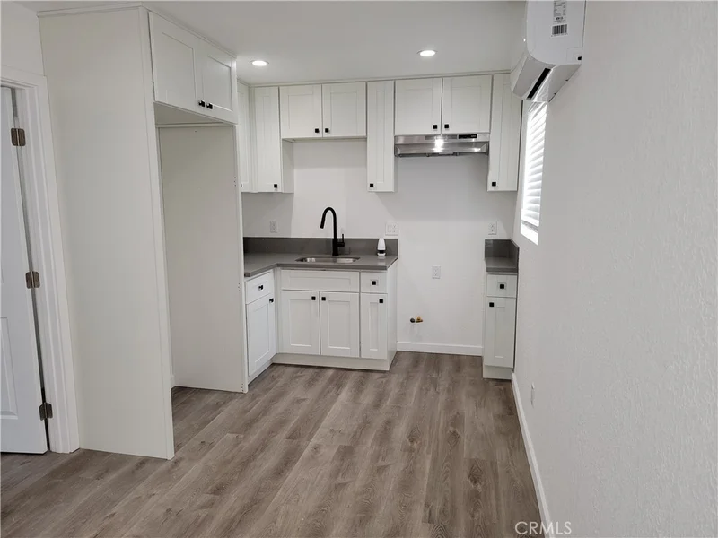 434 E 57th Street A