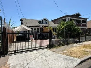 336 W 45th Street