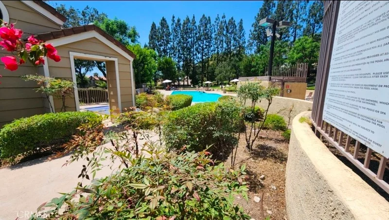 Photo 2 of 10253 Kernwood Court