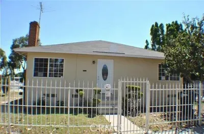 2101 S Sycamore