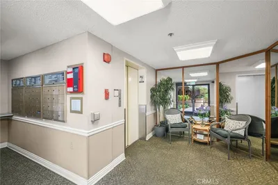 13650 Del Monte Dr 40C photo 2