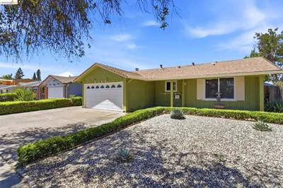 4345 Burney Way photo 2