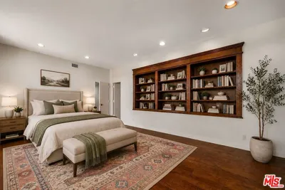 1333 S Beverly Glen Boulevard 606