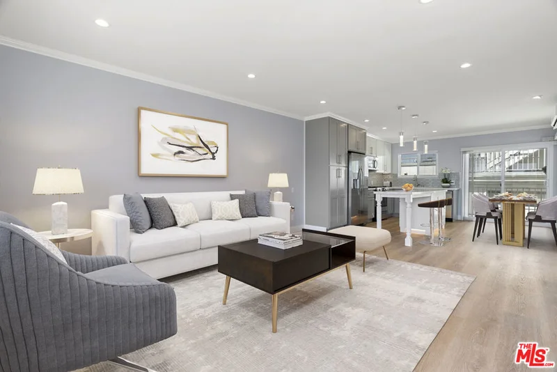 2435 3rd Street 6 photo 2