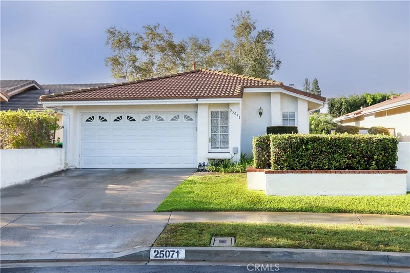 25071 W Sunset Place
