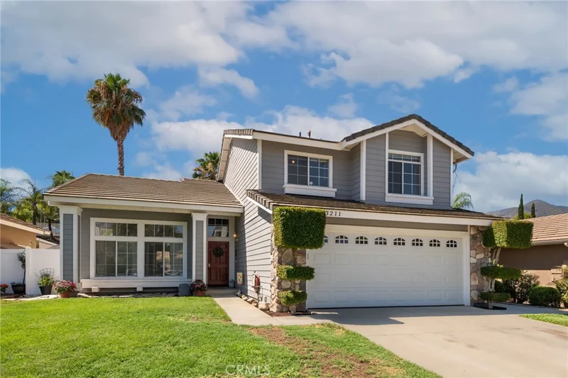 Photo 2 of 13211 Prairestone Drive