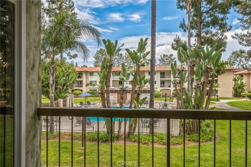 10699 San Diego Mission Road 205