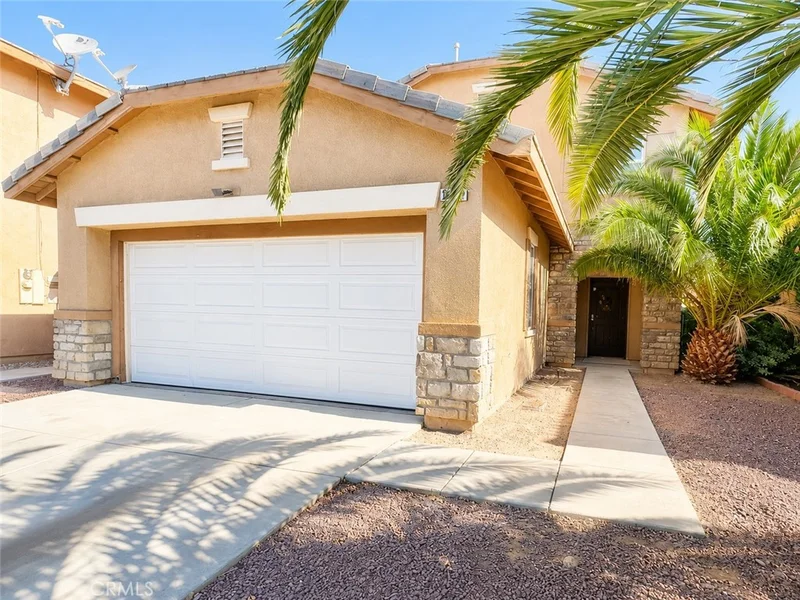 14444 Moon Valley