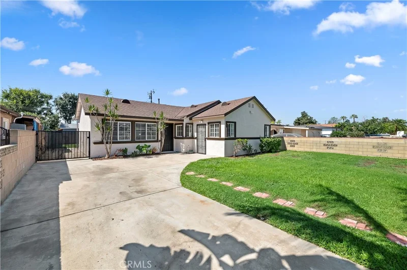 10152 Alpaca Street