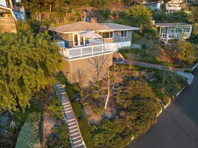 22271 3rd Avenue photo 2