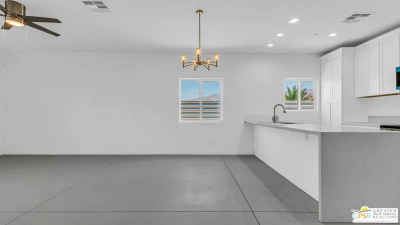 13704 Sarita Drive photo 2
