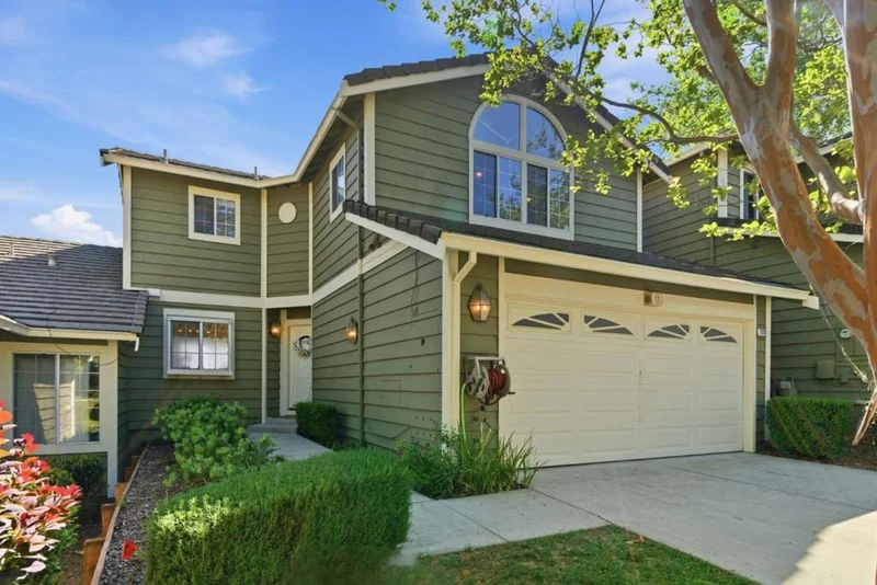 1232 Copper Peak Lane photo 2