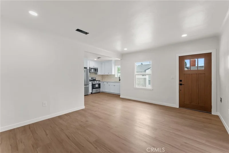 6222 Magnolia Avenue photo 2