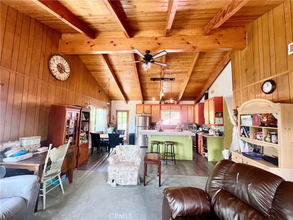 Interior 3