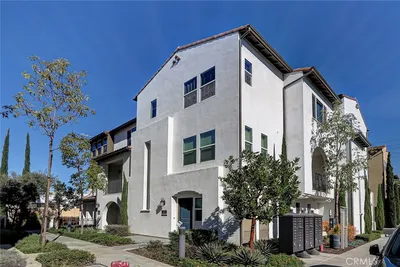 629 S Kinney photo 2