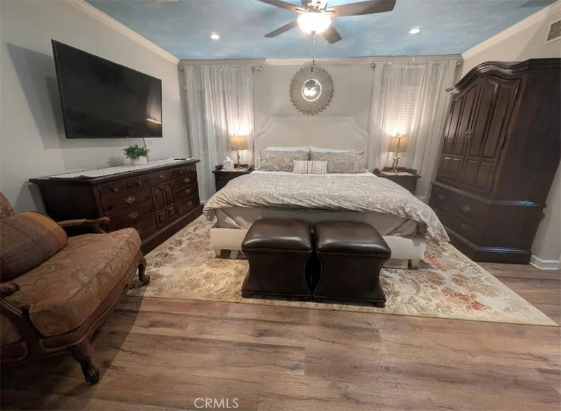 8438 Byers photo 2