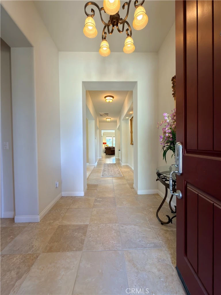 Interior 3