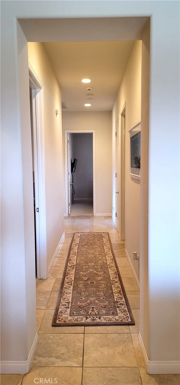 Interior 4