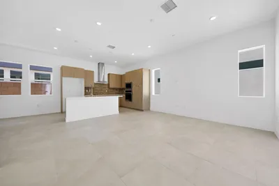 2677 Maverick Lane photo 2