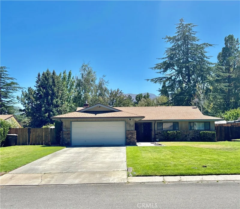 2750 Sierra Vista Way
