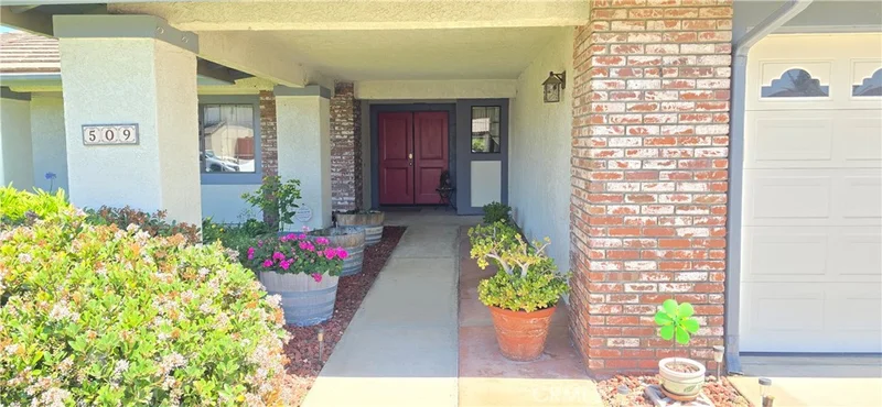 Photo 2 of 509 Colbert Drive