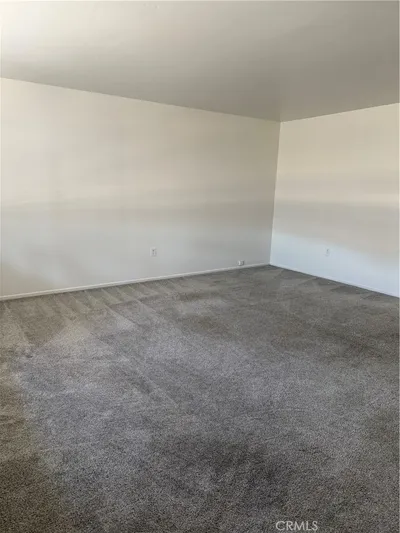 28906 W Worcester photo 2