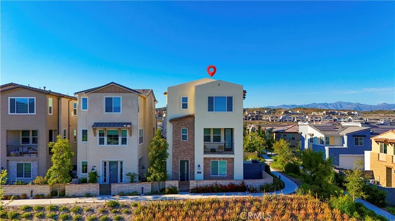 202 Heartland Way