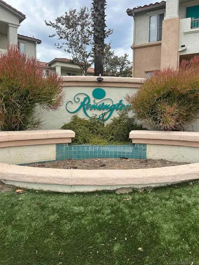 11422 Via Rancho San Diego 86